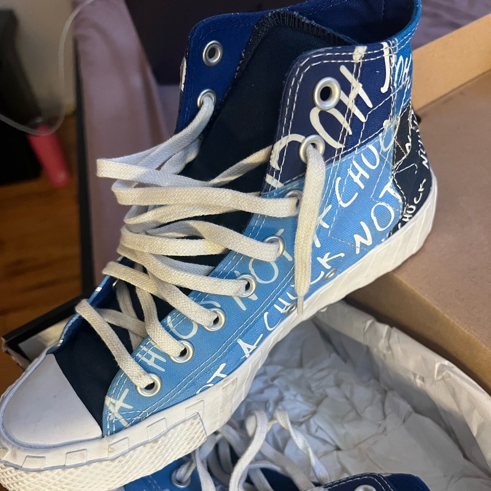 Chuck Converses